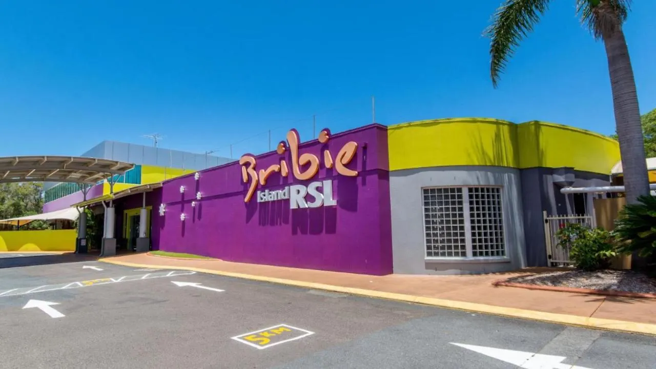 Quiet Location Across From Waterfront - South Esp, Bongaree Villa 0*,